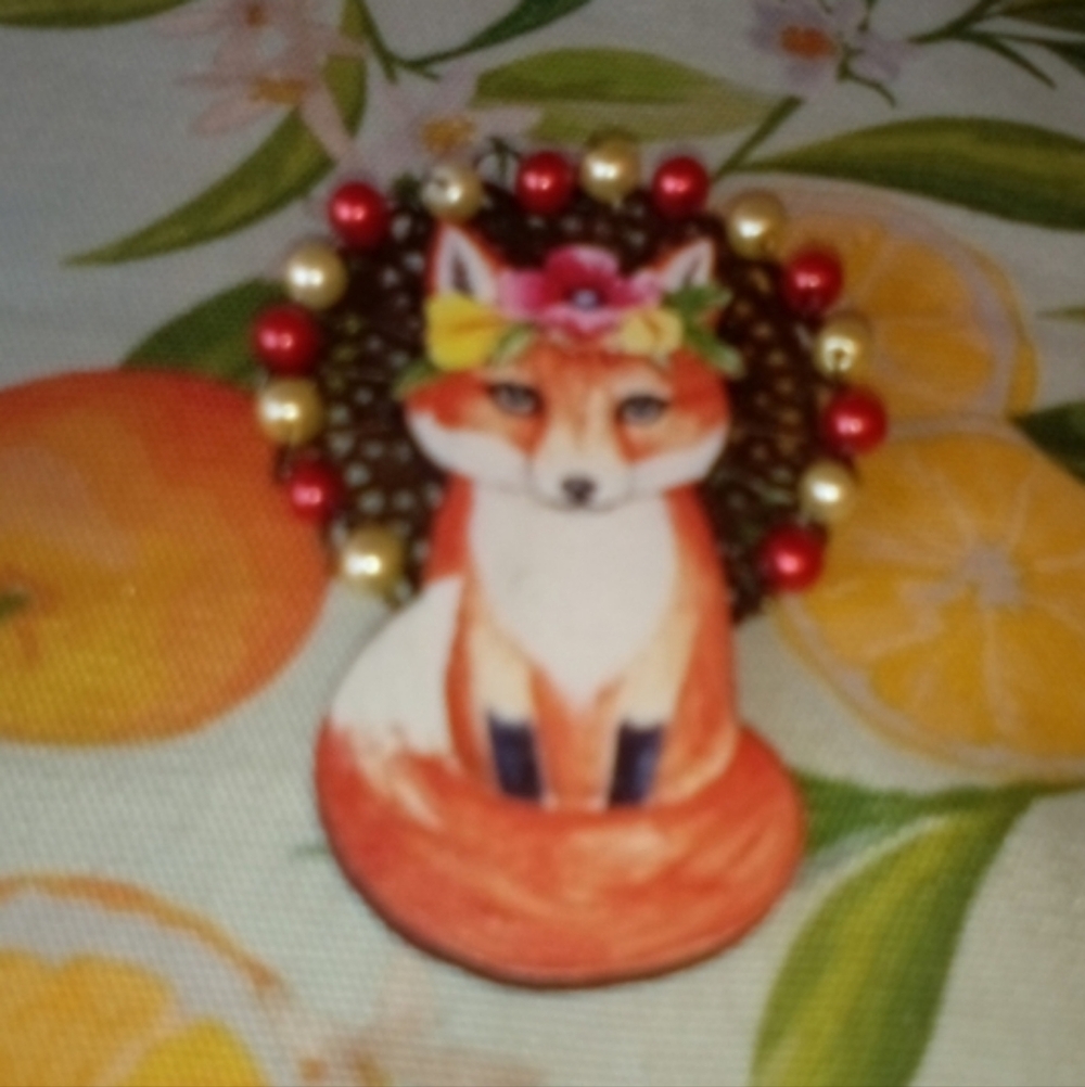 3/$30 Handcrafted Wooden Fox Brooch with Beads